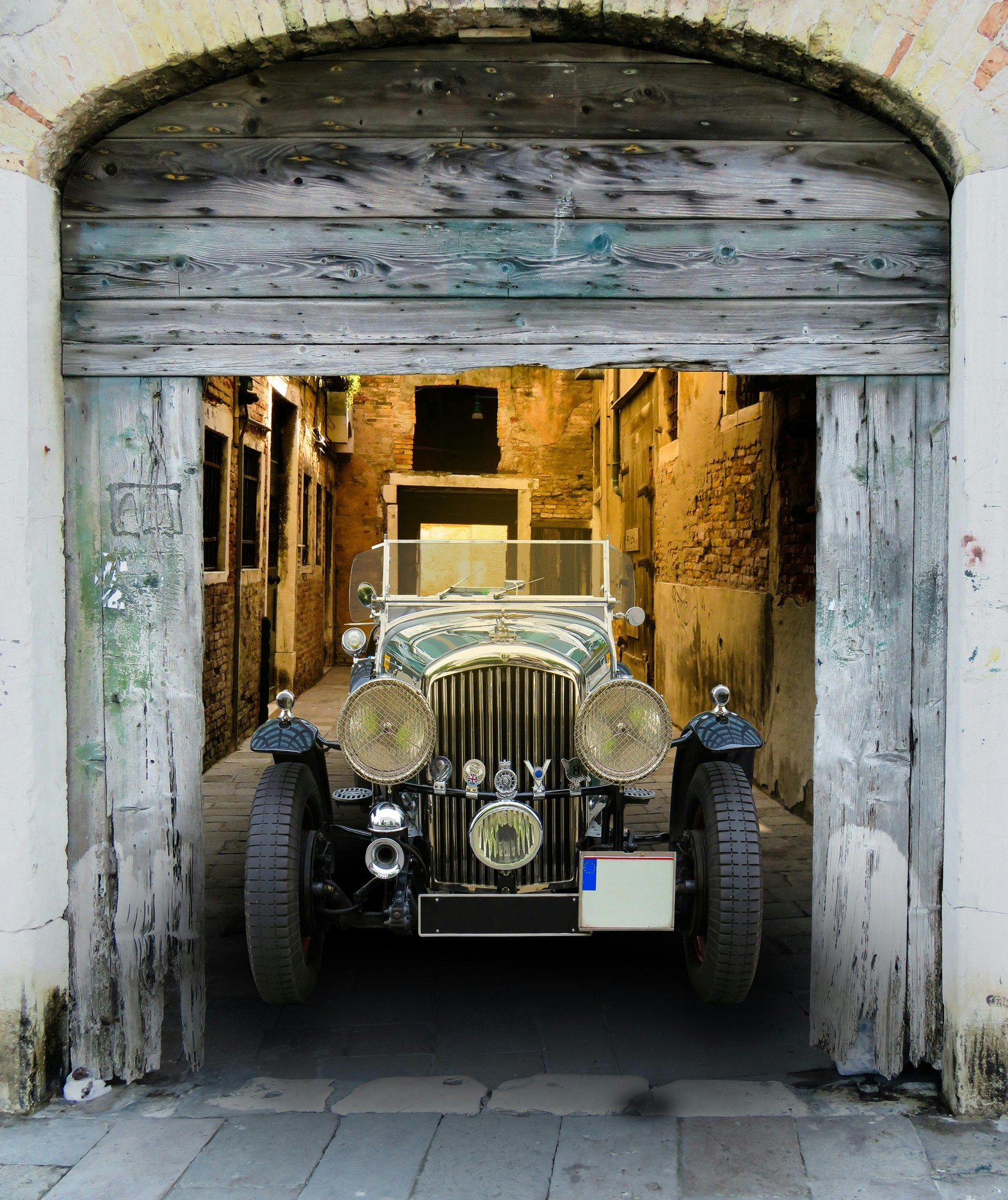 Rare Velocity | Find Your Dream Bentley with Rare Velocity Today! | image3