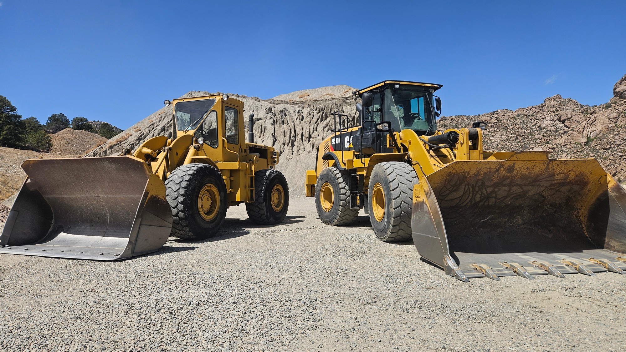 Class 6 road base
Cat 966
Cat 950