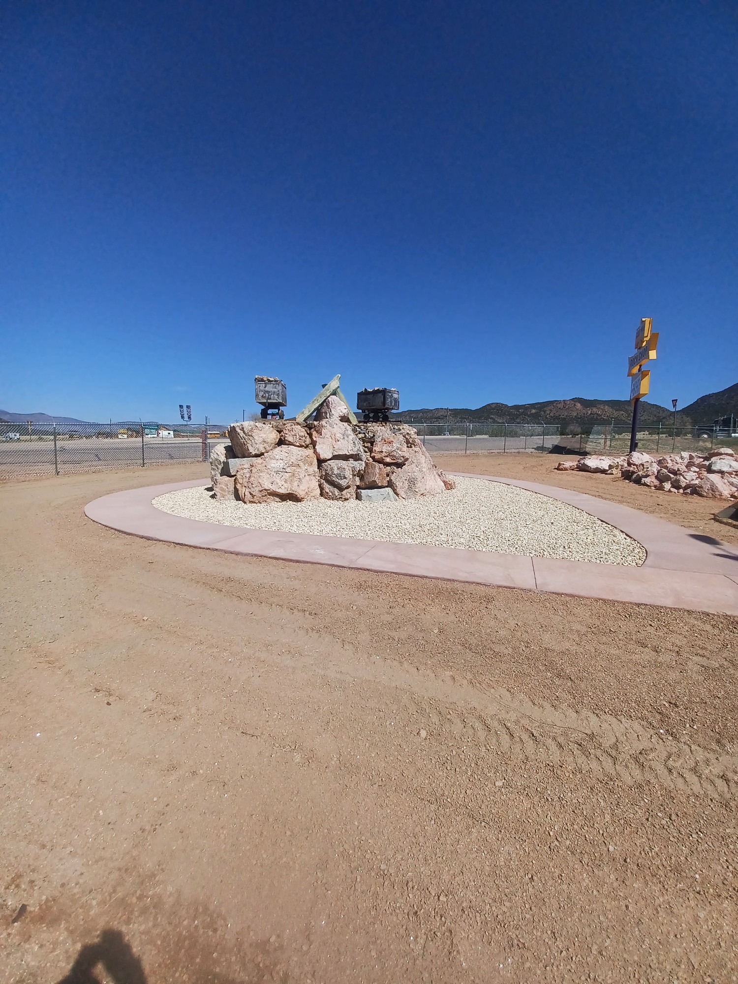 Concrete
Gold Mine Rock Shop