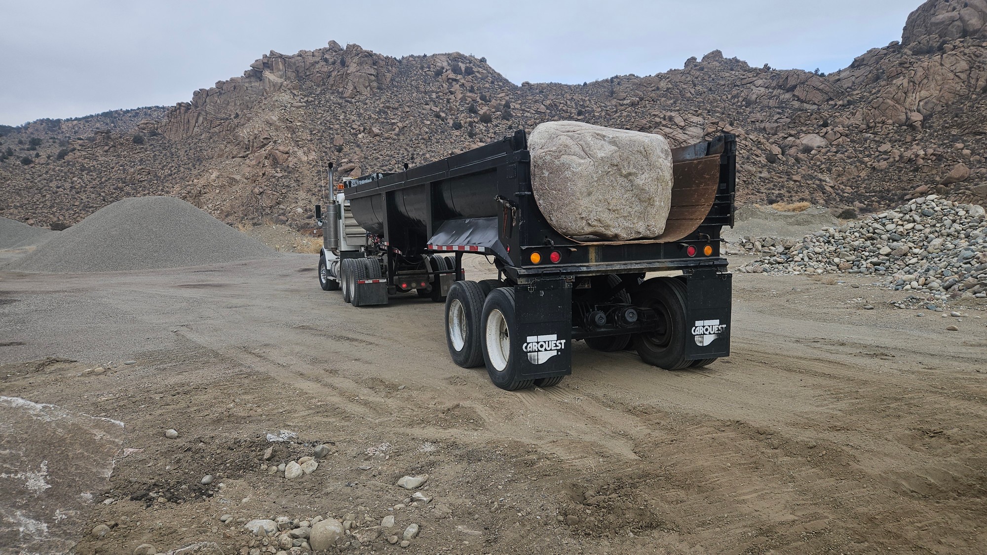 Boulder 
Excavation 
Construction